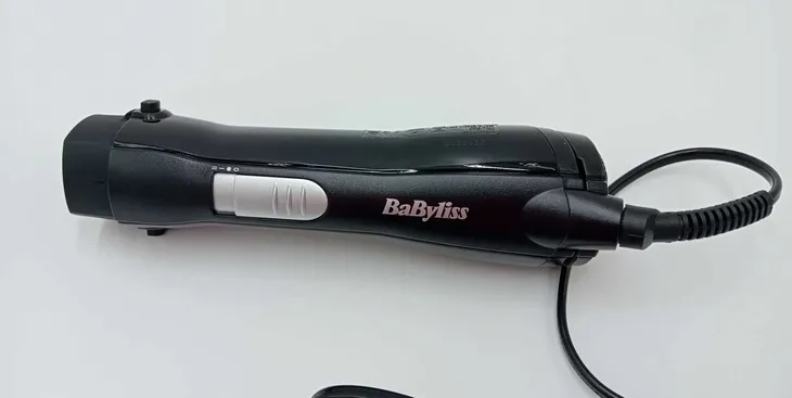 lokowko-suszarka-babyliss-as82e-cechy-dodatkowe-tak