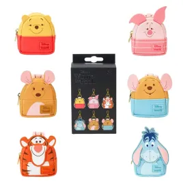 mini-plecak-breloczek-loungefly-disney-kubusia-puchatka-edycja-limitowana