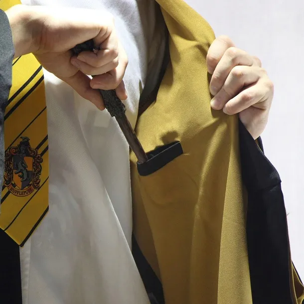 harry-potter-wizard-robe-cloak-hufflepuff-size-m-tematyka-motyw-hobby
