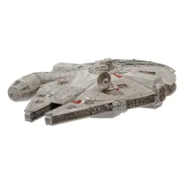 pojazd-star-wars-millennium-falcon-z-figurka-25-cm-23-cm-wysokosci