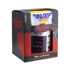 paladone-zestaw-kubka-i-skarpetek-stranger-things-oficjalny-produkt