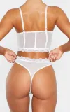 biale-koronkowe-stringi-prettylittlething-s-material-dominujacy-poliester