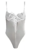 biale-sznurowane-body-prettylittlething-m-stan-nowy