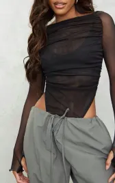 czarne-siatkowane-przeswitujace-body-z-dlugim-rekawem-prettylittlething-m