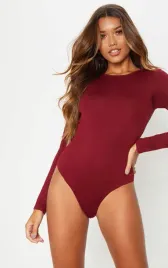 czerwone-body-z-dlugim-rekawem-prettylittlething-s