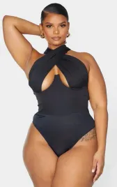 czarne-body-z-glebokim-dekoltem-prettylittlething-xxl