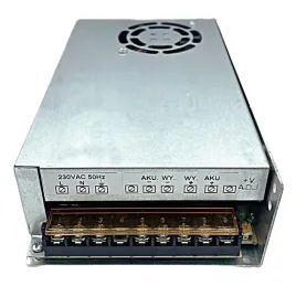zasilacz-zl150-ladowarka-do-przyczep-i-samochodow-kempingowych