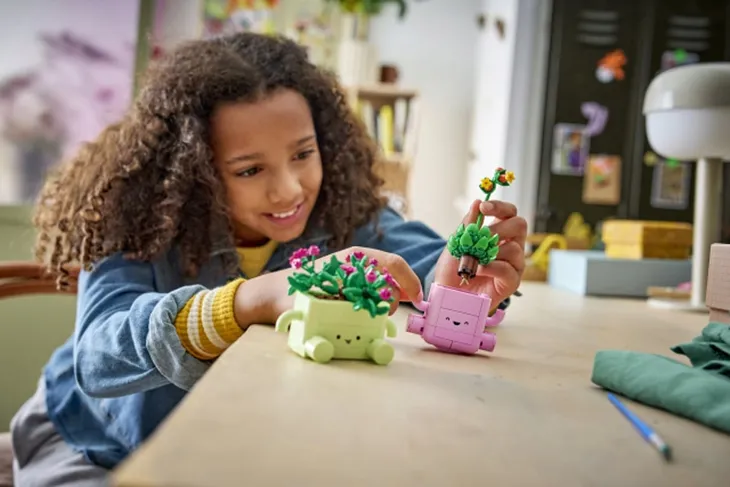 lego-botanicals-bujajace-sie-roslinki