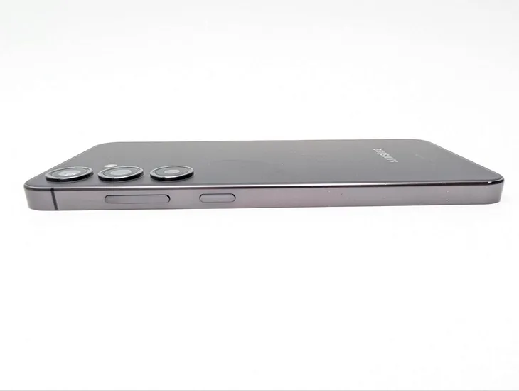 samsung-galaxy-s24-plus-256gb-czarny-rozdzielczosc-nagrywanych-filmow-8k
