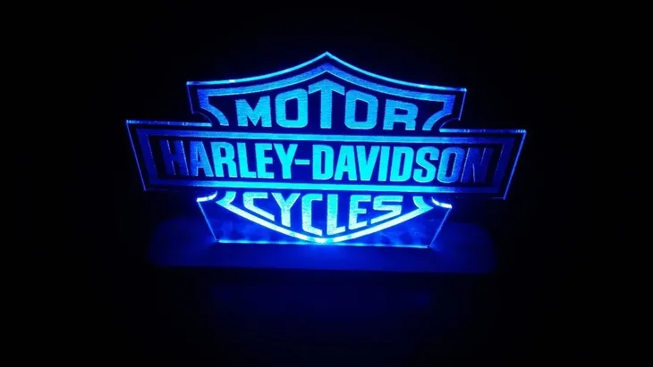 harley-davidson-lampka-led-plexa-prezent-stan-nowy