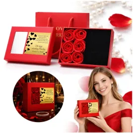 pudelko-flowerbox-na-bizuterie-kwiaty-mydlane-roze-w-pudelku-grawer