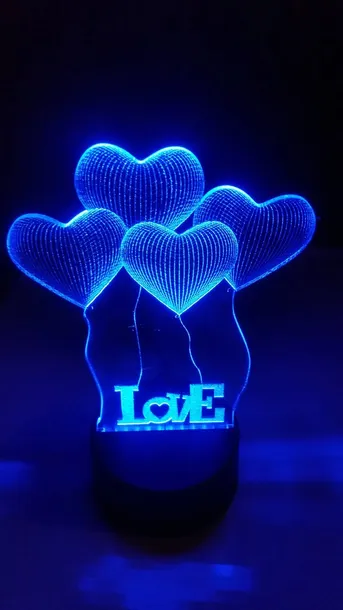 lampka-led-3d-love-serca-prezent-gratis-stan-nowy