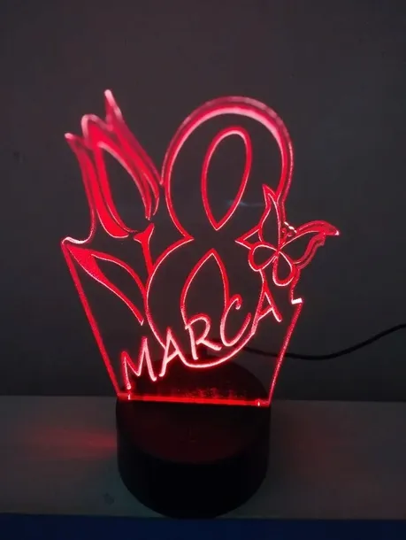 8marca-lampka-led-3d-plexa-prezent-marka-inny
