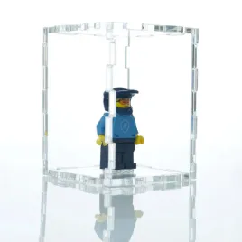 pudelko-gablotka-na-figurke-lego-chroni-przed-kurzem-i-uv