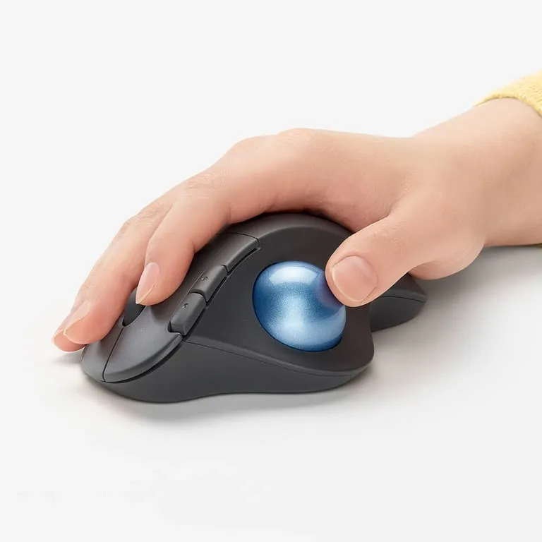 logitech-ergo-m575