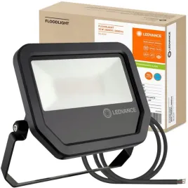 naswietlacz-led-30w-wodoodporny-hala-garaz-hermetyczny