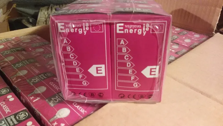 zarowka-kulka-e14-25w-ge-napiecie-v-230v