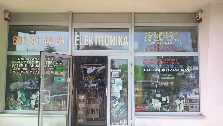 zarowka-kulka-e14-25w-ge-barwa-swiatla-bialy-cieply