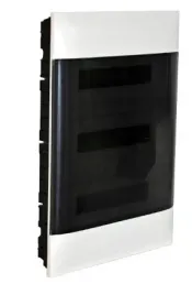 rozdzielnica-podtynkowa-3x18-ip40-oslabienie-na-klucz-practibox-s-legrand