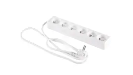 przedluzacz-6gn-z-u-15m-bialy-10a-brilum