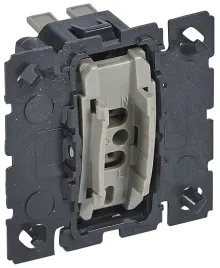 legrand-celiane-mechanizm-lacznik-uniwersalny-10ax-ip20