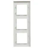 ramka-3-krotna-niloe-step-bialy-legrand-seria-niloe-step