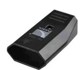 gniazdo-przenosne-1gn-b-u-plaskie-230v-czarne-10a