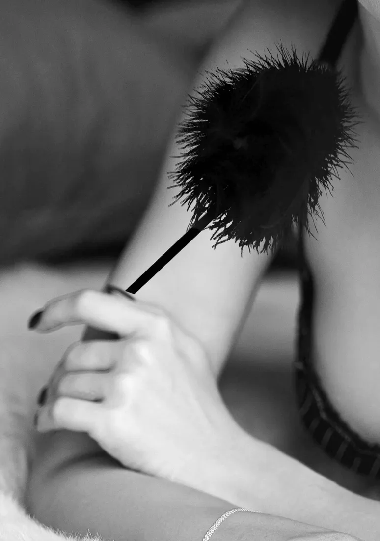 feather-tickler-stan-nowy