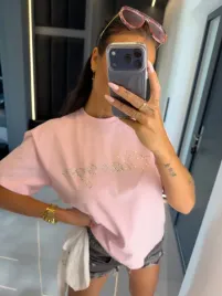 t-shirt-damski-olavoga-nalari-pudrowy-roz