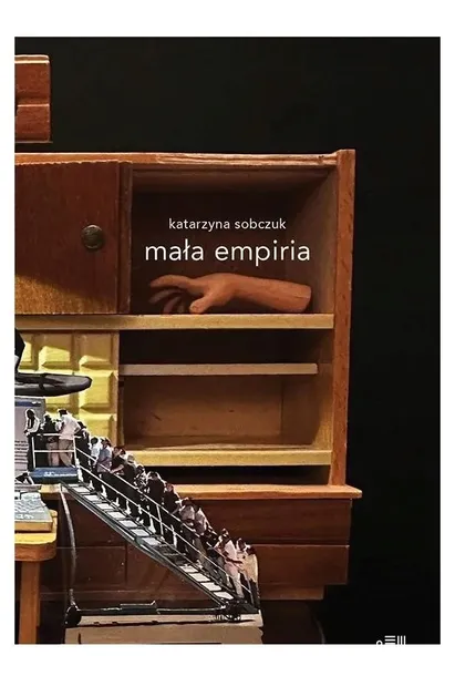mala-empiria-tytul-mala-empiria