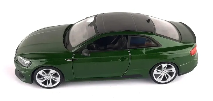 bburago-model-audi-rs-5-coupe-1-24-stan-zlozenia-calosc-die-cast