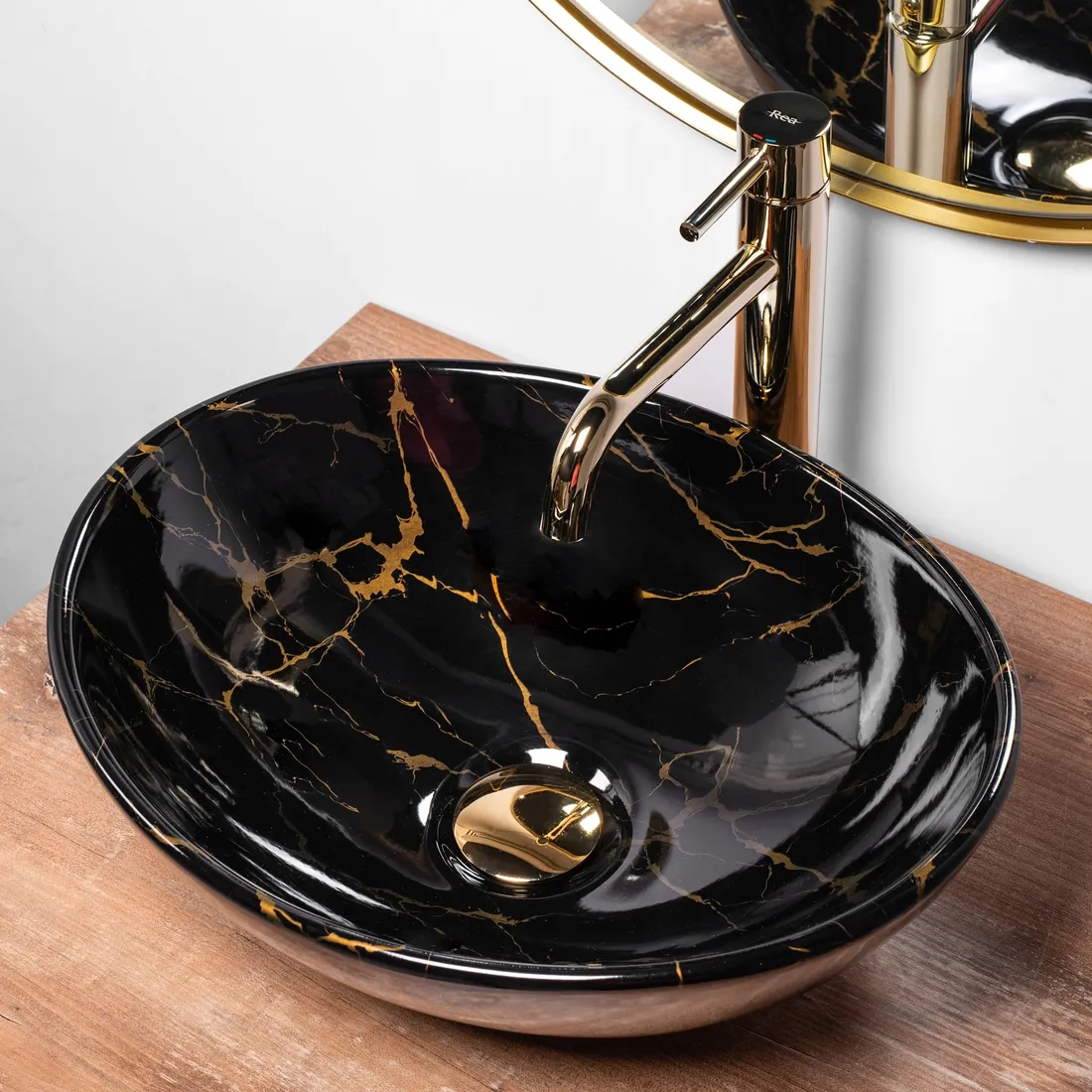 umywalka-nablatowa-czarna-rea-sofia-black-marble-zlota-owalna-40-cm-marmur