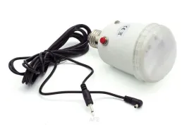 zarowka-blyskowa-45ws-z-fotocela-gniazdo-synchro-s-45m-biala-kabel