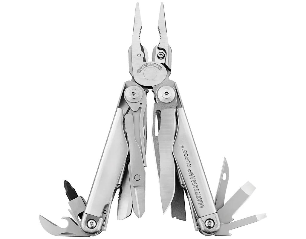 multitool-leatherman-21w1-multitool-surge-830165