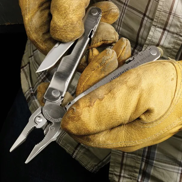 multitool-leatherman-19-w-1-waga-272-15-g