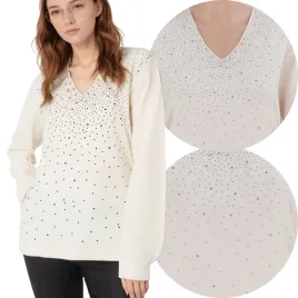 bezowy-sweter-damski-wiskoza-eleganckie-modne-dlugi-rekaw