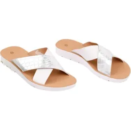 biale-klapki-damskie-na-plaze-basenowe-buty-plaskie-gumowe-kapcie