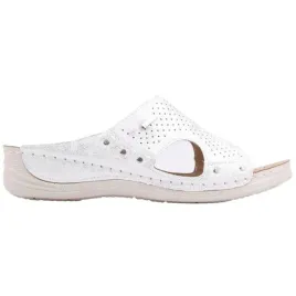 srebrne-klapki-damskie-azurowe-na-platformie-buty-wsuwane-wkl-ekoskora