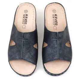 granatowe-klapki-damskie-na-platformie-buty-wsuwane-lekkie-wkladka-ekoskora