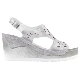 srebrne-sandaly-damski-na-koturnie-buty-sandalki-na-platformie-azurowe