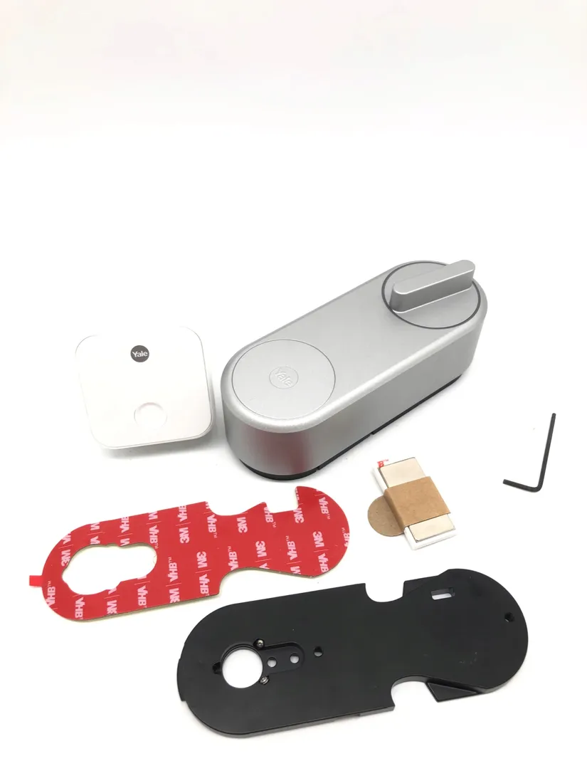 inteligentny-zamek-bosch-yale-linus-smart-lock