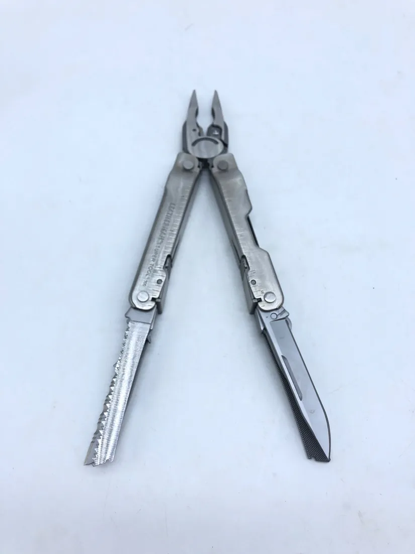 multitool-leatherman-831148-super-tool-300-19-w-1-narzedzi-stan-powystawowy