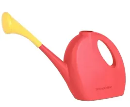 konewka-plastikowa-ogrodowa-domowa-2-l-odcienie-czerwieni-malinowy-lekka