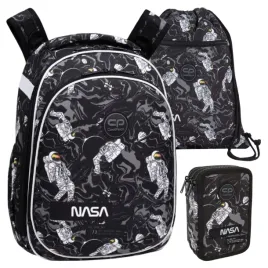 coolpack-zestaw-plecak-turtle-worek-na-buty-piornik-wyposazenie-astronaut