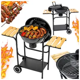grill-weglowy-z-drewnianymi-polkami-pokrywa-kolami-i-regulacja-powietrza
