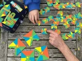 kolineo-junior-gra-i-ukladanka-logiczna-dla-dzieci-kraina-relacji-stan-nowy