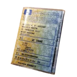 okladka-etui-na-dowod-rejestracyjny-przezroczysta