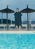 poncho-coalition-263-graphite-2026-stan-nowy