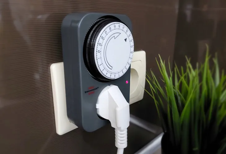 programator-czasowy-mechaniczny-timer-ip20-brennenstuhl-stan-opakowania-oryginalne