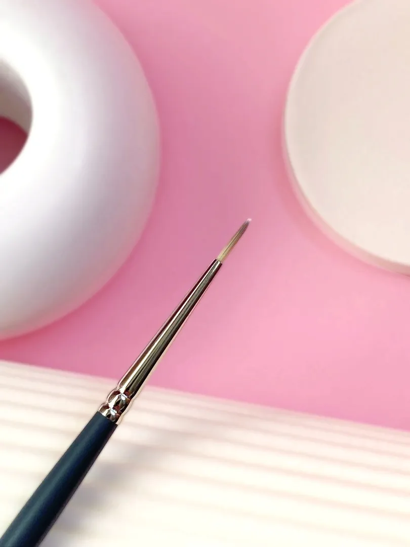 nailsoftheday-brush-professional-stroke-0-stan-nowy